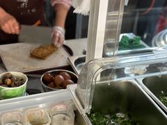 -鸿浩扒猪脚米线