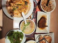 -大师兄·西北小馆(北站缤果空间店)