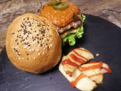 -HIGH FIVE哈福手工汉堡(桂林路店)