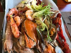 -东西风牛排馆周末烧烤自助(首都机场希尔顿店)