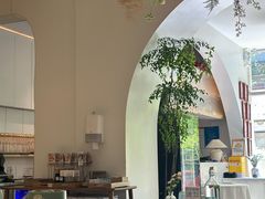 -春树下·树屋花房西餐厅(罍街AS1980店)