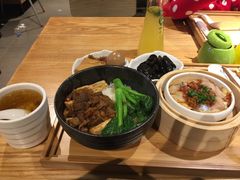 -72街红烧排骨饭(海珠丽影广场店)