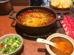 -旺福·贵州酸汤牛肉火锅(陆悦天地店)
