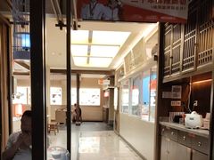-阿瓦山寨·湘菜现炒·剁椒鱼头王(咸阳总店)