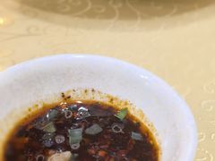 蘸水肥肠-茅屋大酒店