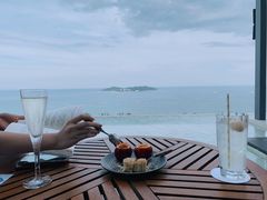 百香果冰淇淋-瑰丽酒店·海吧·天际下午茶·现场DJ·天台酒吧
