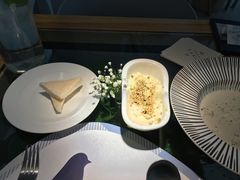 -春树下·树屋花房西餐厅(罍街AS1980店)