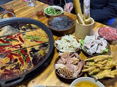 -正南齊北重庆老火锅(光华村直营店)