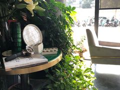 -chenity  cafe