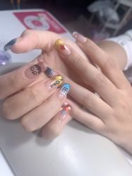-瞧·享轻奢美甲美睫