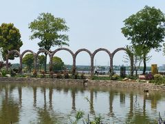 -鹅湖玫瑰文化园