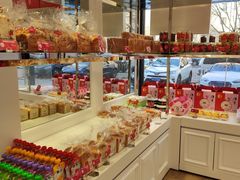 面包甜点陈列柜-味多美蛋糕(静安庄店)