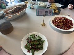 -雀蓝川菜(奥体广场店)