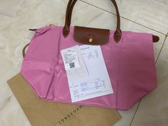 -Longchamp(佛罗伦萨小镇奥特莱斯店)