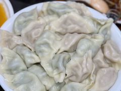 韭菜鸡蛋馅水饺-东北四季饺子王(华山路店)