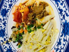 招牌油泼扯面-陕味食族油泼面(工商大学店)