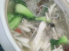-撒拉人家.酸菜牦牛肉火锅