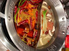 -大芊金重庆串串火锅(南京路店)