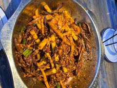 -嘎嘎鸭下巴·爆辣干锅(明教寺店)