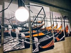 -臻鲜燕海鲜融合餐厅(金陵style店)