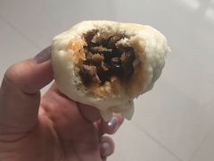 奥尔良鸡腿包-老陶包子铺(南大西南村店)