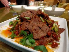 -唐伯虎新派湘菜馆(石夏时代广场店)