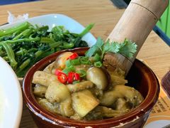 镭钵茄子-嫩芽·重庆菜馆(十八梯露台观景店)