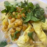 大人小孩都爱吃的渔粉. 超级鲜美的炸蛋渔粉. [调皮][调皮][调皮]