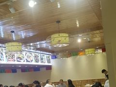 -乡土特色.冷锅鱼.牦牛肉汤锅