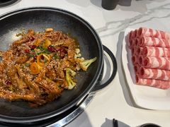 -张大师鸭爪爪特色火锅(万达店)