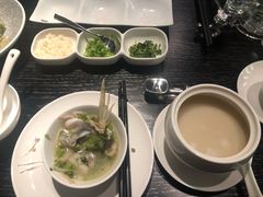 招牌胡椒汆鲜鱼汤-吉品小鲜Jhouse(陆家嘴中心店)