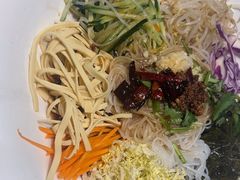 -老码头黑皮肘子锅包肉(赣水路店)
