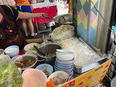 -榮泰米粉湯(Left Shop)