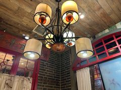 -东口码头·烧鸽子·鱼头泡饼·地方菜(金鹰悦城店)