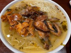 面筋双菇面-老半斋(福州路店)
