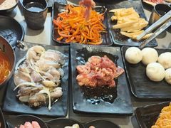 -啊美丽炭火烤肉(滑翔一店)