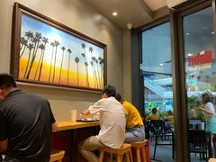 -The Habit Burger Grill 哈比特汉堡(爱琴海店)
