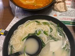 -肥汁米蘭香港米线(宁波路总店)