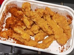 山城小酥肉-鸿姐老火锅·传统炒料(上海旗舰店)
