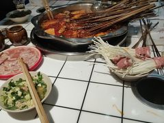 -鼎伙伙火锅串串·10年品牌传承(白象居总店)