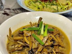 -新疆伊秀清真餐厅