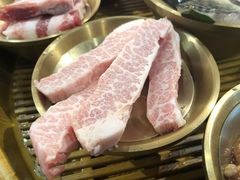 -新梦百货(民族店)