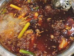 -肖肖酸萝卜鱼火锅(总店)