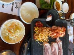 -Dombe豚(黑猪肉街店)