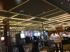 大堂-大中华希尔顿酒店-念自助餐·嗨啤·小龙虾