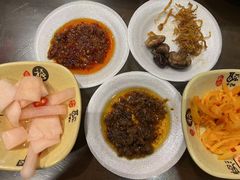 -富正毅三下锅·湘西韵味(天门山索道店)