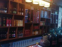 -果松木炭酸菜铜火锅·外婆参鸡汤