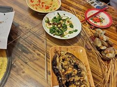 -冶建镜子·老南昌大排档·江西虾王(总店)