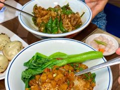 -李与白包子铺(桐梓林店)