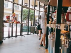 -王府井奥莱临潼小镇(临潼店)
